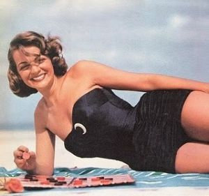 vintage swimwear - www.myLusciousLife.com - 1950s swimwear - rose marie reid.jpg